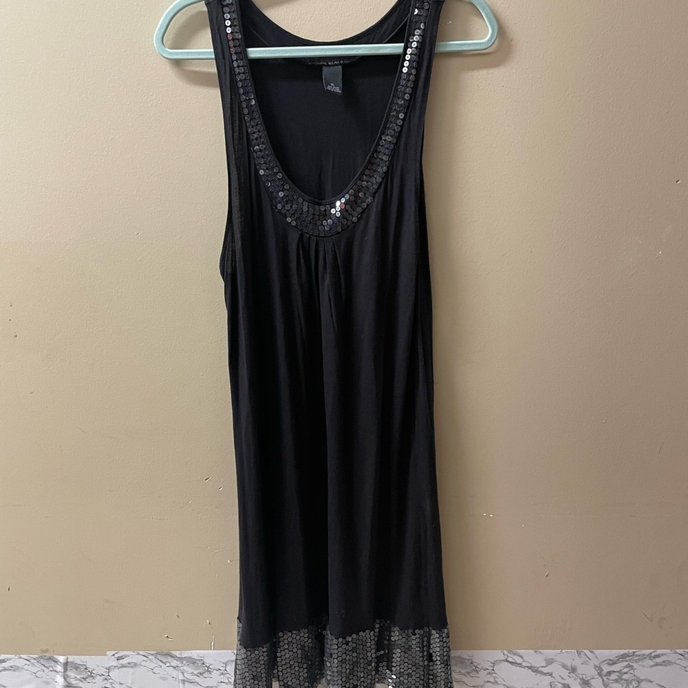 XL Black Lightweight Casual Dress w/ Sequin Trim***